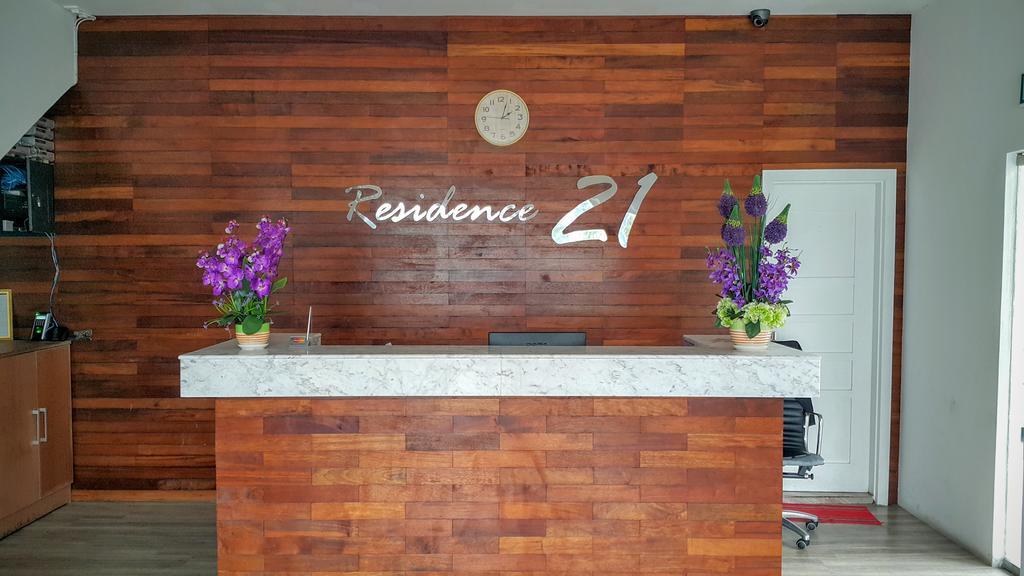 Residence 21 Boutique Inn Miri Esterno foto